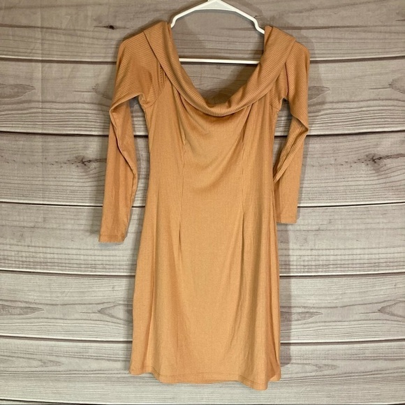 PRIVACY Please Silas Off The Shoulder Ribbed Dress - Picture 5 of 10